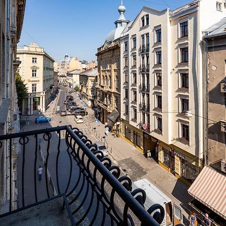 Romari Гнатюка 3 Apartment Liov Exterior foto